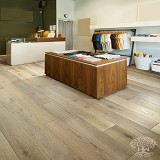 Hearthwood Water Resistant HardwoodControlled Chaos